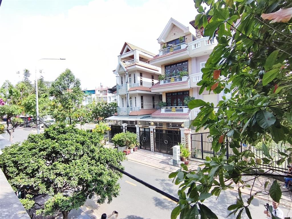 Bán nhà sát nguyễn văn cừ q.5 4.1x14m  chỉ 6.3 tỷ