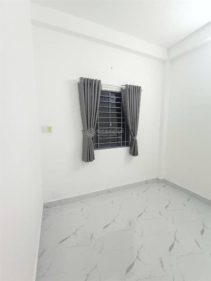 Hẻm thông dương bá trạc sát q.5, 2 tầng, dòng tiền 12tr/tháng, chỉ 5.1 tỷ