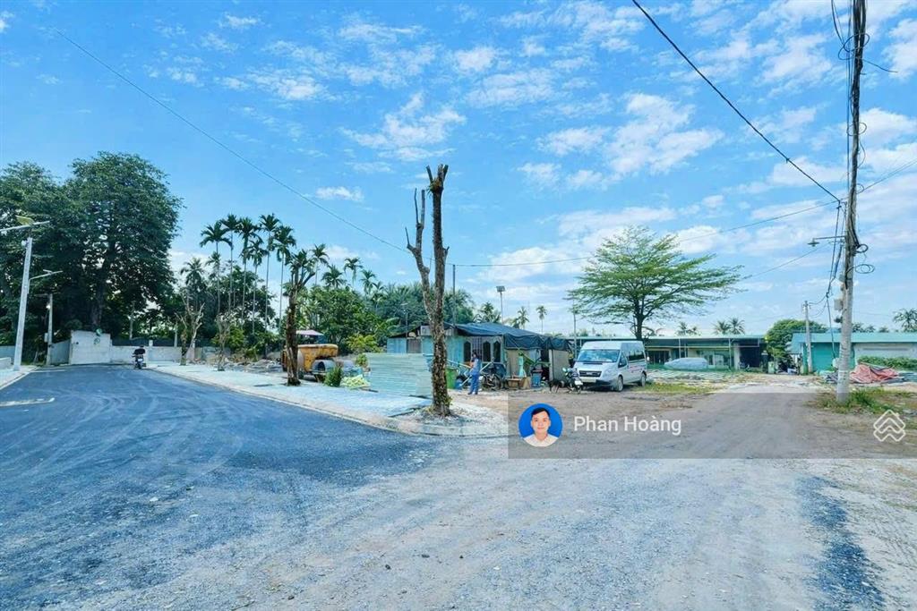 Bán đất an phú đông 03 gần công an phường cũ, gần đường ven sông sài gòn, giá 3.8 tỷ thương lượng