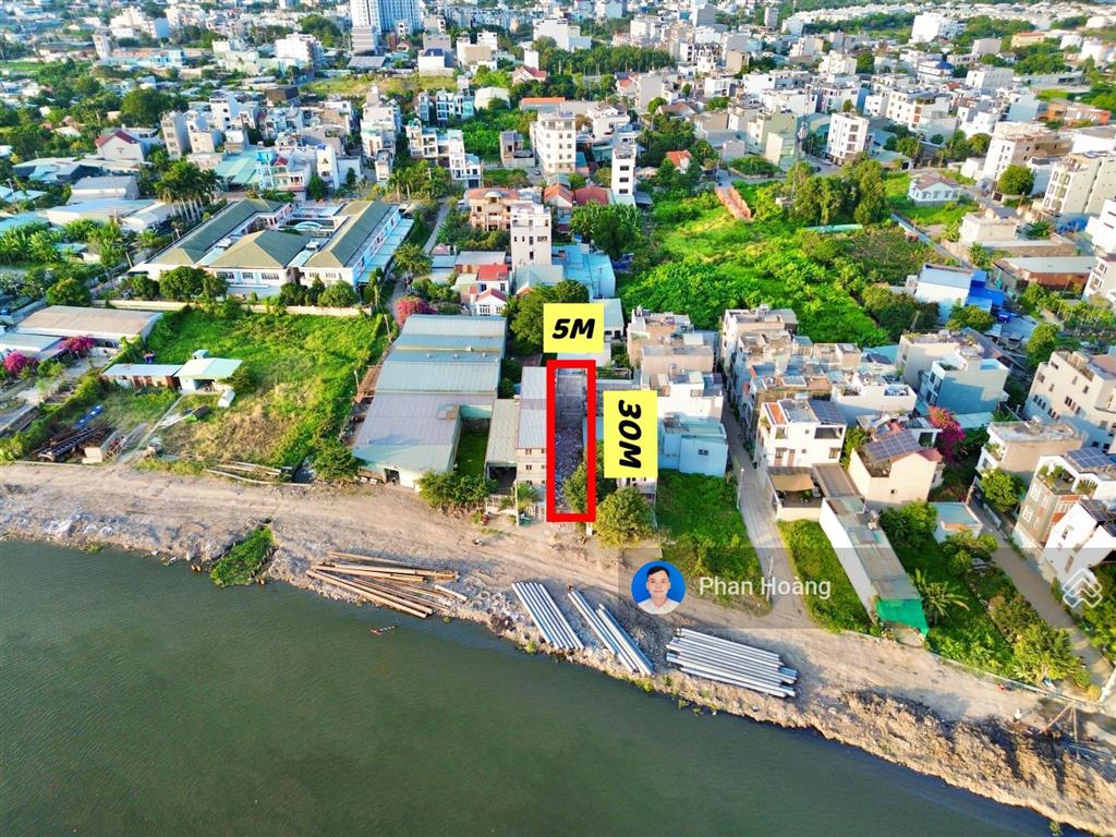 Đất 5x30 mặt tiền sông vàm thuât gần vườn lài, cách cầu thép an phú đông qua gò vấp 1km, giá 14.7tỷ