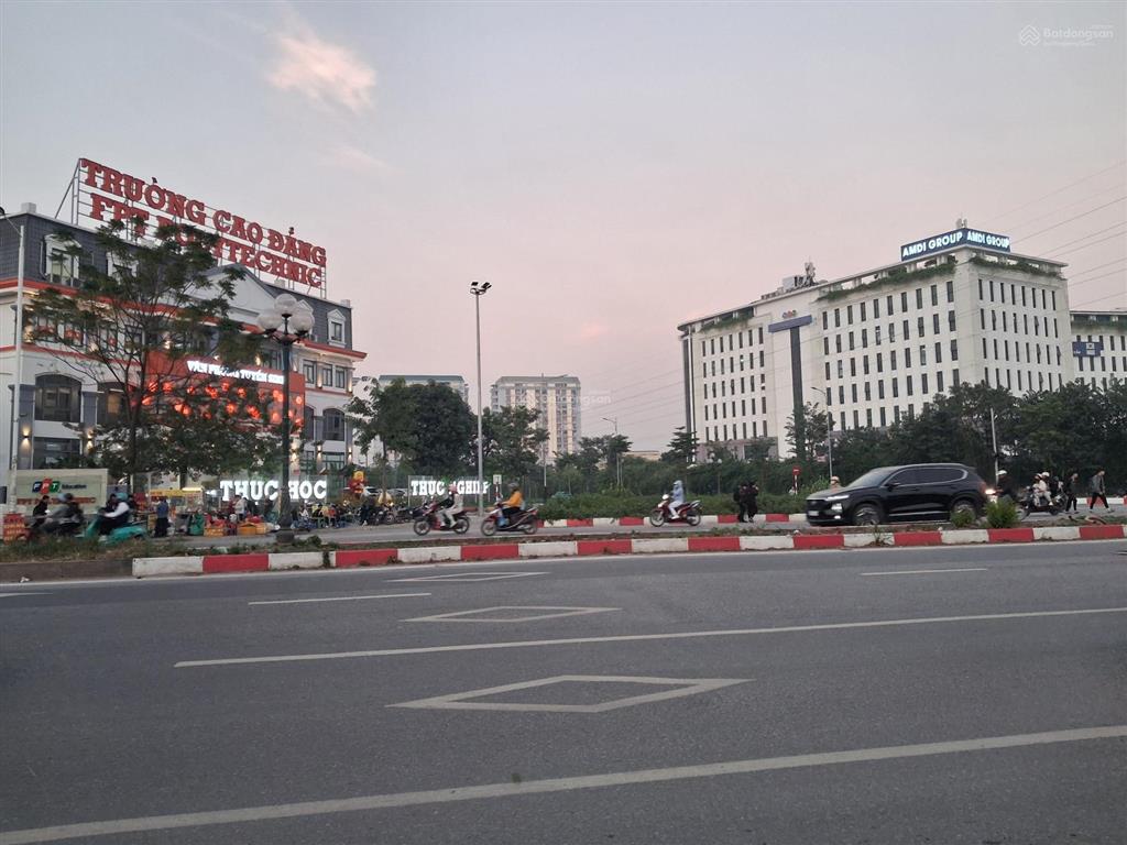 Bán lô đất xây ccmn cạnh cd fpt xuân phương 6.5ty