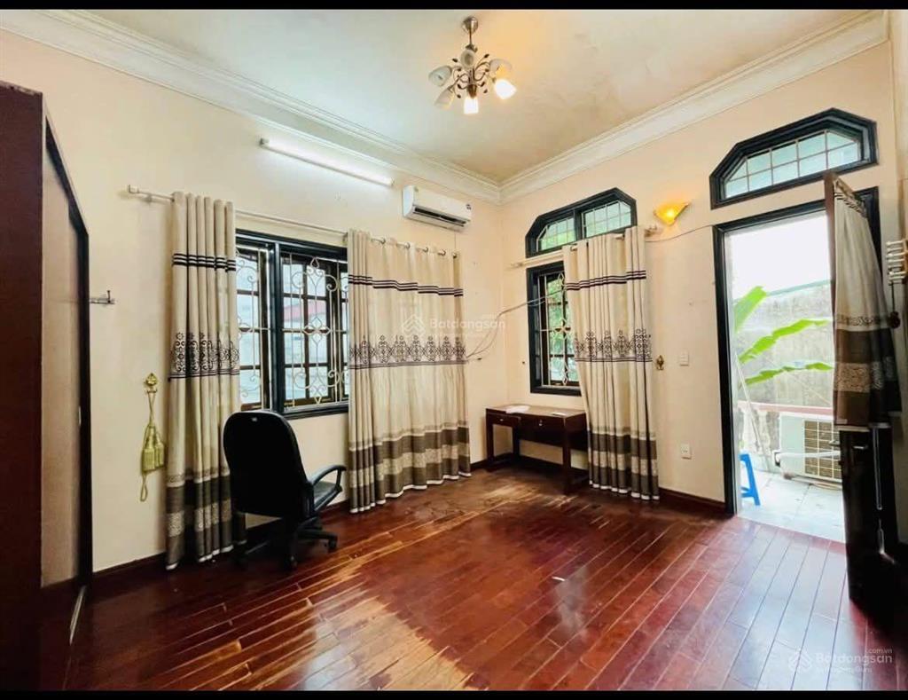 Bán nhà riêng dân xây 4t xuân đỉnh  xuân la 10.8ty