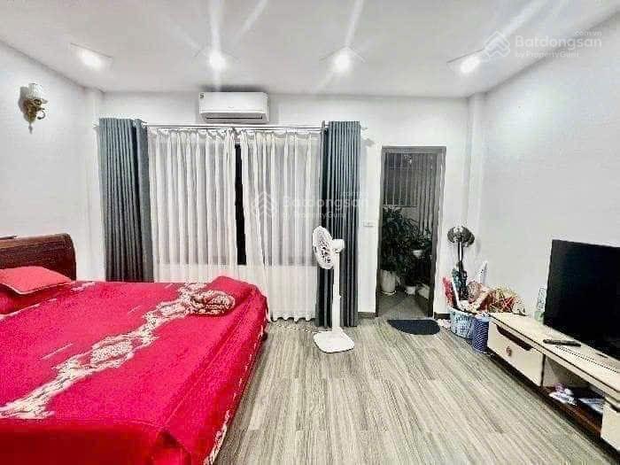 Chính chủ bán gấp nhà phố kim ngưu  quận hai bà trưng  dt 63 m2  5 tầng