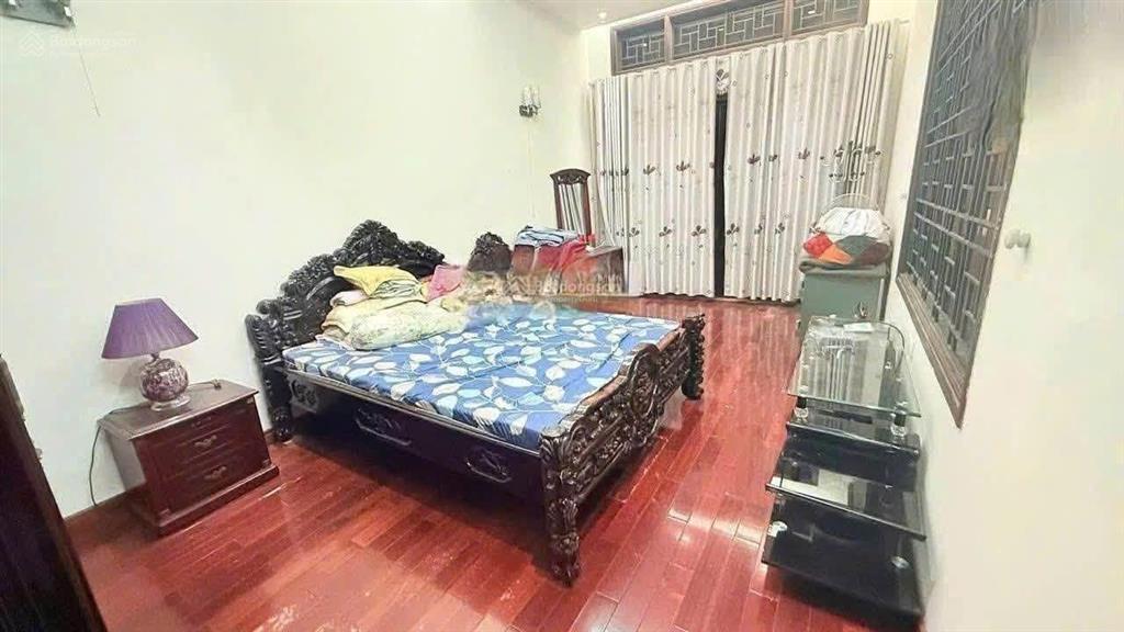 Bán nhà phố hoàng mai  quận hoàng mai  phân lô  ô tô  dt 50 m2  4 tầng