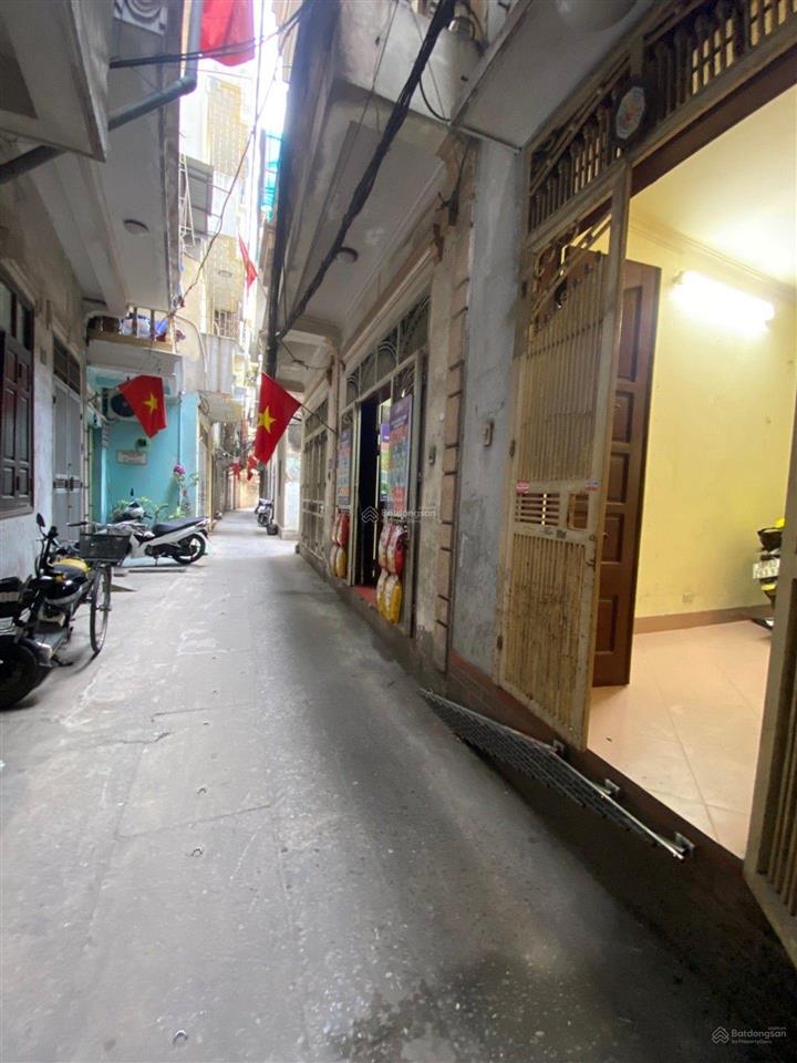 Bán gấp nhà phố minh khai  hai bà trưng  ngõ thông  kinh doanh  dt 18 m2  5 tầng