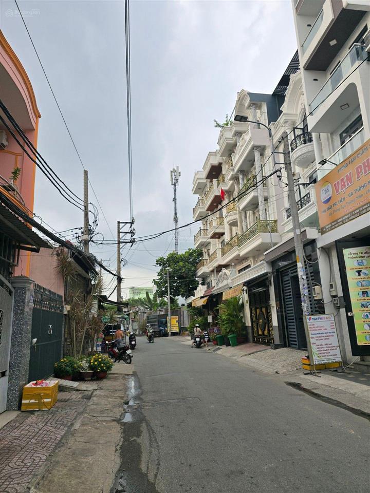 Nhà hẻm xe tải 6m hương lộ 2, bình tân, giá chỉ 5,6 tỷ (thương lượng) diện tích đẹp 90m2
