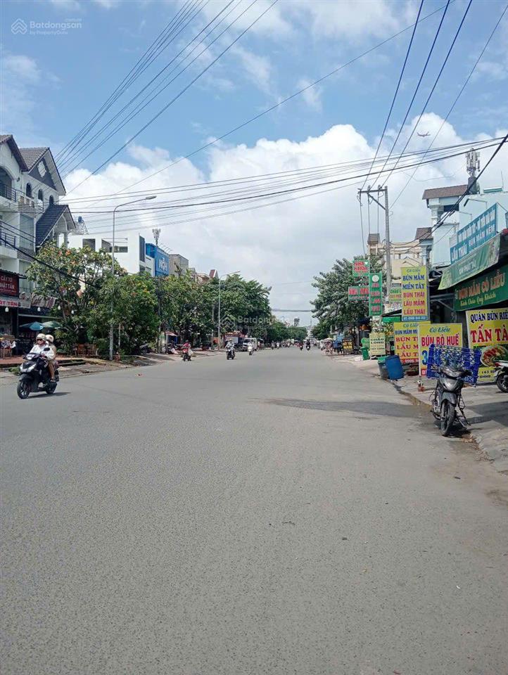 Ô tô quay đầu  nhà mới đẹp đang cho thuê 7tr/th  diện tích 84m2