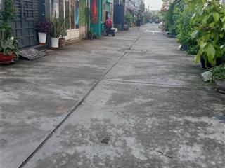 4.6tỷ nhà 2 mặt hẻm ô tô 86m2 nở hậu thoáng 2 mặt thích hợp kinh doanh. nhà 2 mặt hẻm