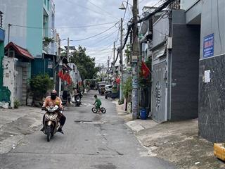 6,4 tỷ có nhà đẹp bình tân 104m 3 tầng 4pn hxh 6m dt 4 x 26m = 104m 3 tầng 4 phòng ngủ 4wc