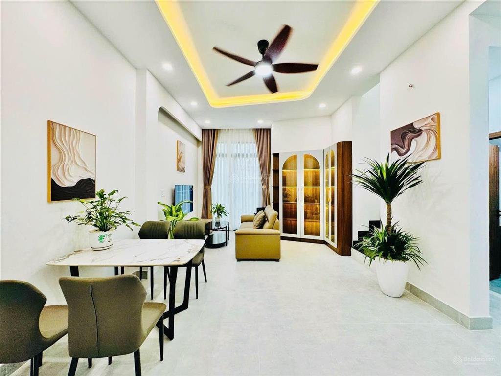 Nhà vạn kiếp  p. cầu kiệu  phú nhuận, nhỉnh 6 tỷ, 45m2, 2 tầng