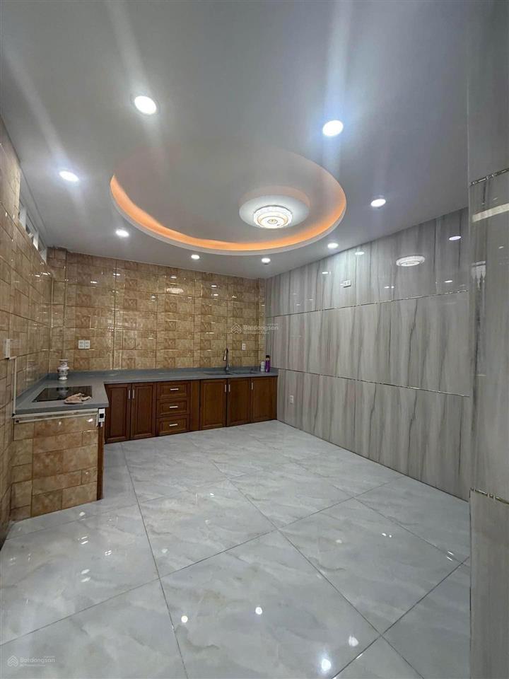 Hxh 1 trục nguyễn sỹ sách  p.15  tân bình, nhỉnh 8 tỷ, dt 80m2, 4 tầng 0935 767 ***