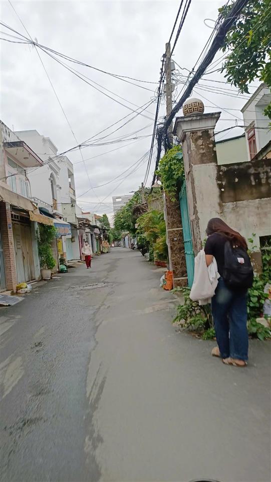 Hẻm xe hơi thông, đất trường chinh  tân bình, nhỉnh 8 tỷ, dt 88m2 0935 767 ***