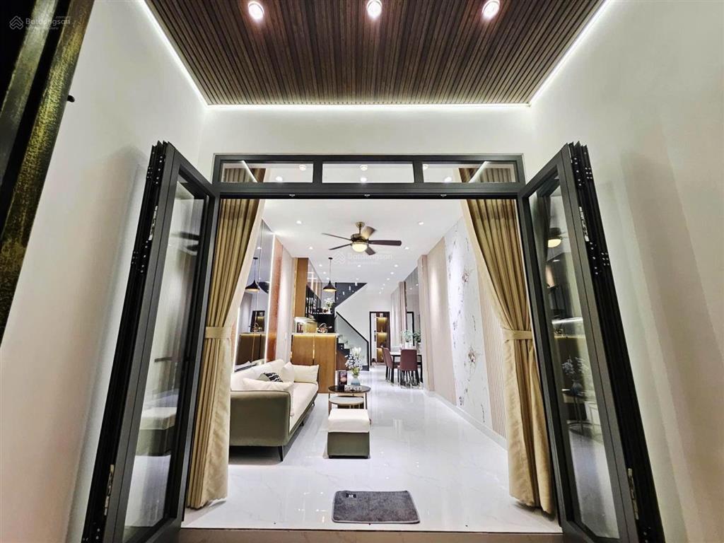 Hẻm xe hơi nhà huỳnh văn nghệ  2 tầng  dt 49m2  nhỉnh 5 tỷ  p. tân sơn  tân bình 0935 767 ***