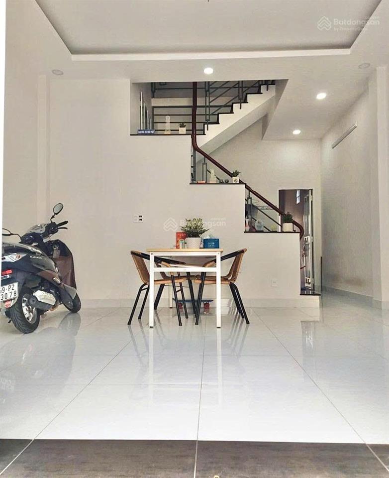 Hẻm ô tô nhà huỳnh văn nghệ p15 tân bình, dt 76m, 2 tầng, chỉ 6.x tỷ 0935 767 ***