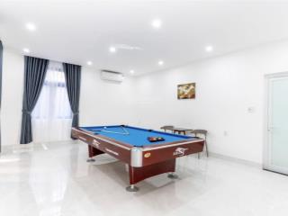 Bán căn villa hồ bơi ngay sát biểndt 362m2 ngang 12,5mmt d.7m5 thông bãi tắmd thu 200tr/tháng