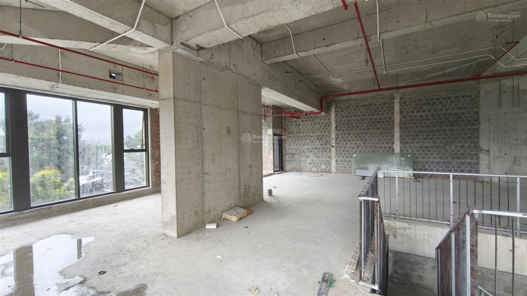 Khối đế panoma 2, ngay ngã tư, sãnh, 272m2. 5 phút tới biển, khu dân cư cao cấp