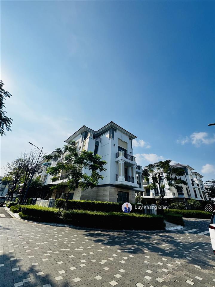 Căn góc 3mt view hồ bơi verosa khang điền  177m2 nhà thô  cực kì mát mẻ  chủ thiện chí bán nhanh