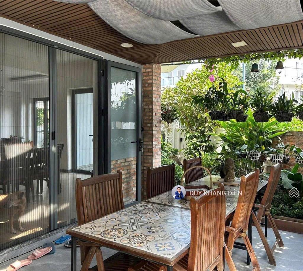 Căn góc lớn mega village khang điền  12x16m =172m2 full nội thất  trục đường 20m tiện kinh doanh