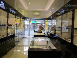 Biệt thự tân phú gần aeon  lô góc  hẻm xe tải thông  ngang gần 8m  3 tầng  chỉ 14.5 tỷ