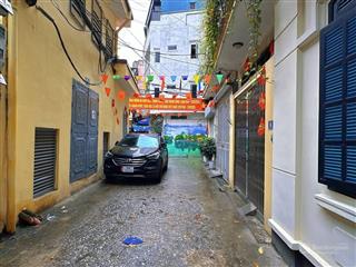 Hoàng văn thái  dt 55m2  mặt tiền 8.4m  10m ra ô tô tránh  2 mặt thoáng vĩnh viễn