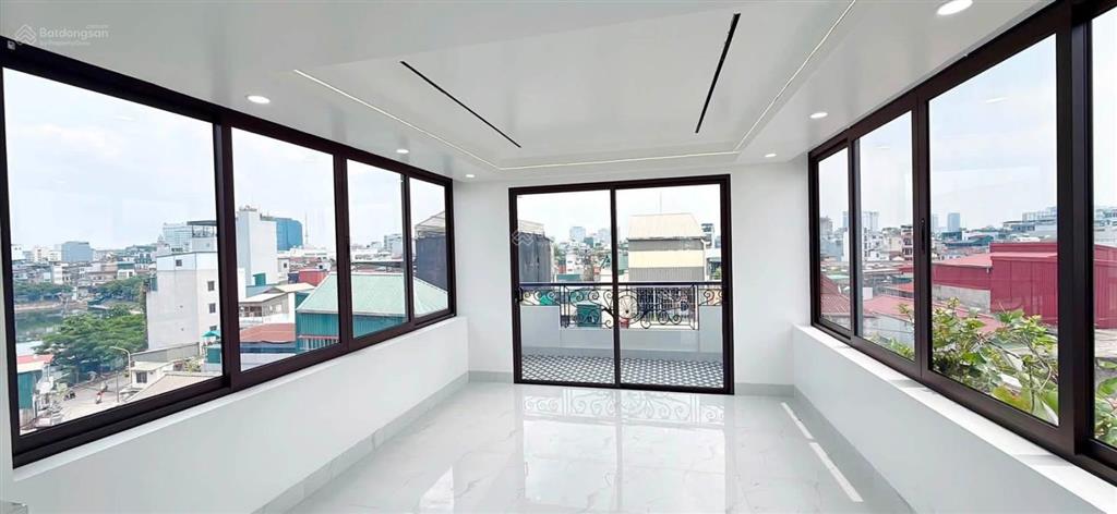 Siêu phẩm đống đa  dt 55m  2 thoáng full nội thất  10m ra phố  chợ văn chương  vf3 đỗ cửa
