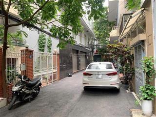 Chính chủ cần bán nhà hoàng cầu  dt 55m  lô góc  ngõ thông  ô tô