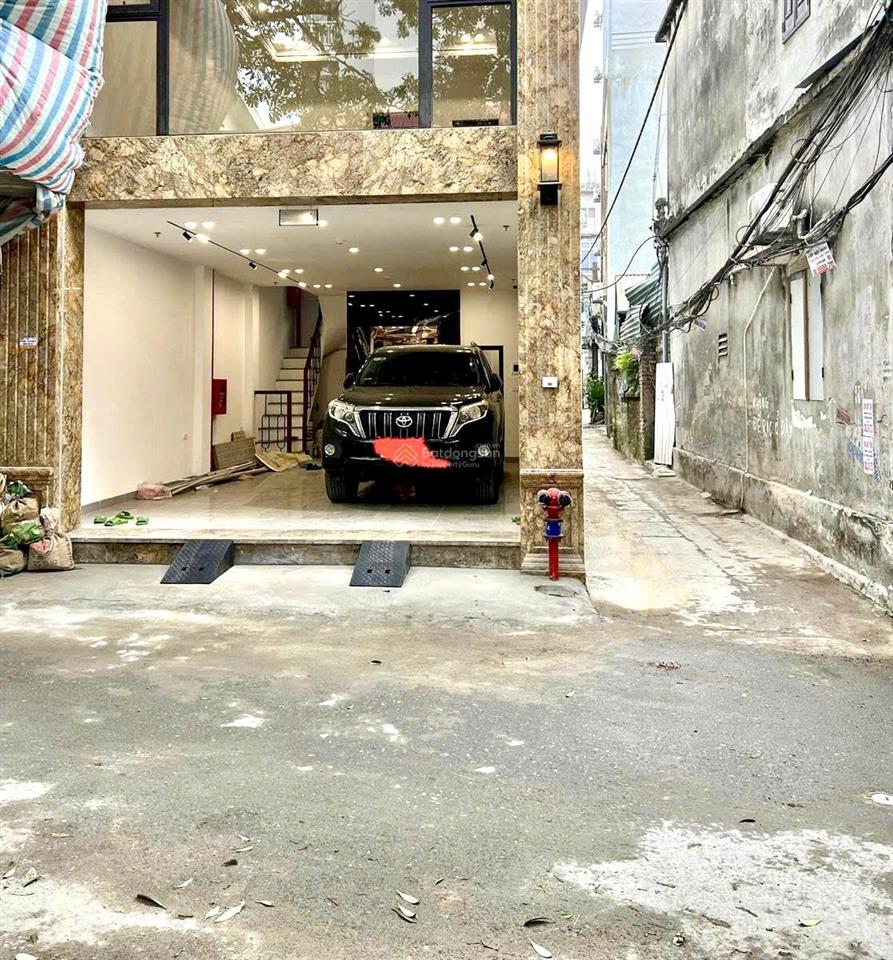 Chính chủ cần bán nhà cổ nhuế  dt 50m2  7 tầng thang máy  lô góc