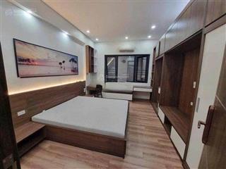 Nhà riêng cầu giấy  đủ đồ cao cấp  ô tô vào tận cửa, giá rẻ chỉ 16,5tr/tháng, 3 ngủ