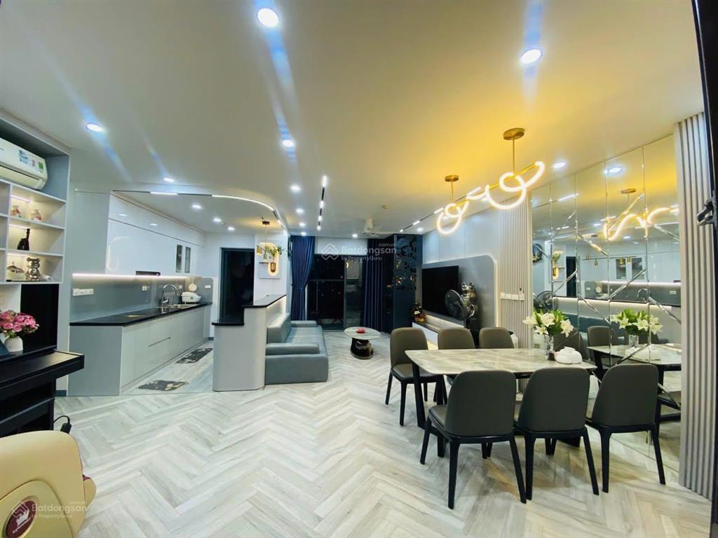 E xuân đang có 6 căn chính chủ cho thuê cc hd mon giá tốt 2pn,3pn giá từ 11,5 triệu.xem nhà 24/7.