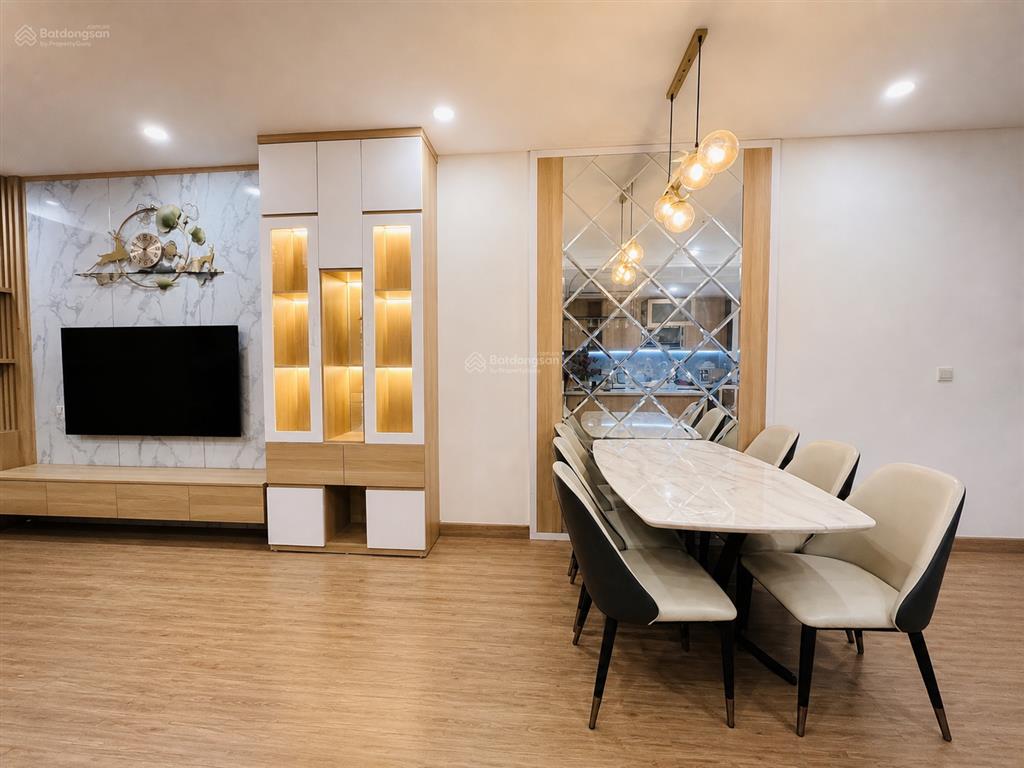 Giảm giá cực sốc  chỉ 13,5 tỷ đồng! sở hữu căn hộ 128m2 tại sky park residence