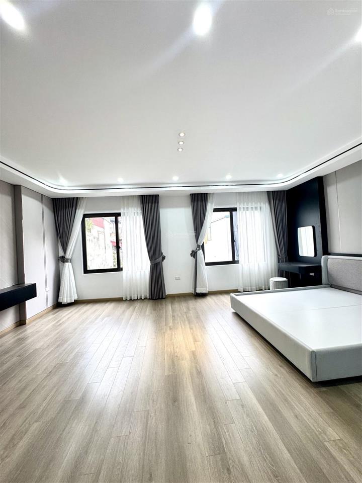 Bán nhà đẹp ngọc lâm, long biên dt 60m2, 6 tầng thang máy, mặt tiền 6.3m, nhỉnh 13 tỷ