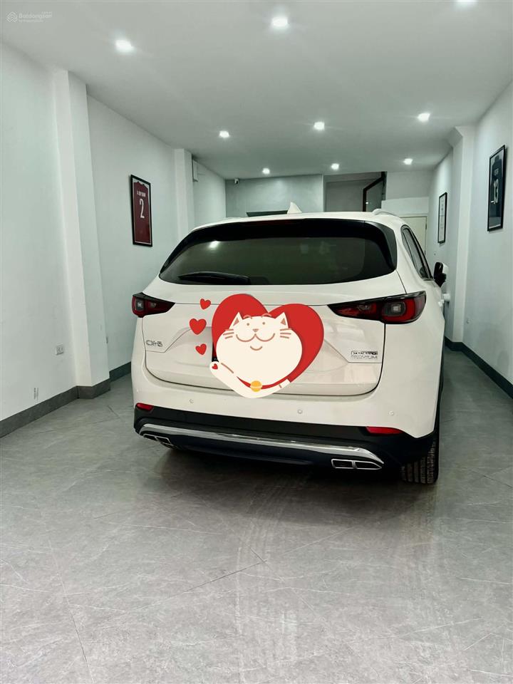 Bán nhà việt hưng  42m2 ô tô vào nhà  gần big c  cực hiếm