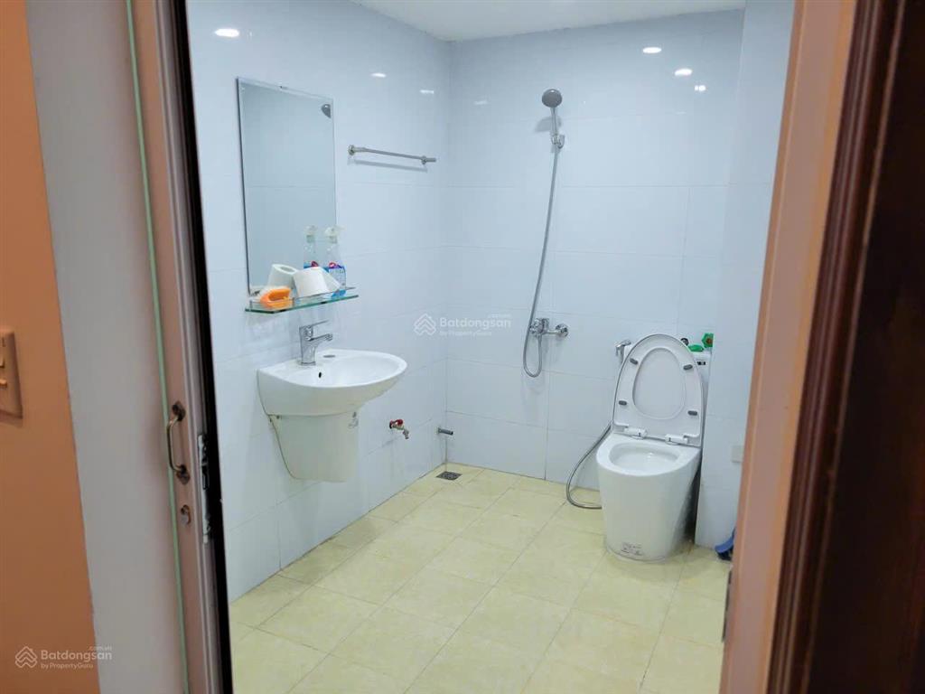 Full đồ, nội thất đẹp, phố liên trì  nguyễn du, dt 35m2, gồm 1pn, giá thuê 6 triệu/tháng