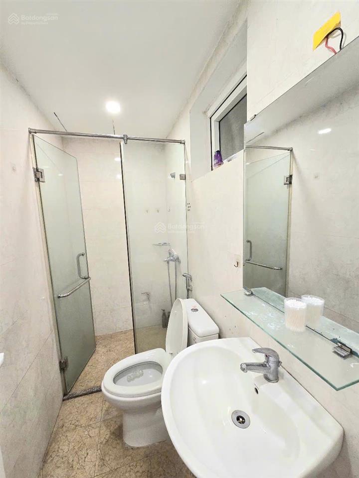 Cho thuê căn hộ phố tôn thất thiệp, dt 35m2, gồm 1 pn, 1 khách + bếp riêng biệt, giá 8,5tr