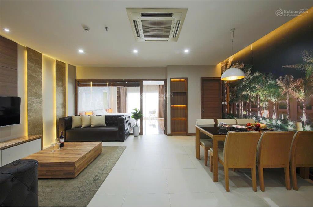 Tòa căn hộ cực vip quận hoàn kiếm, dt 130m2, gồm 2 pn, nội thất cao cấp giá thuê cực hấp dẫn