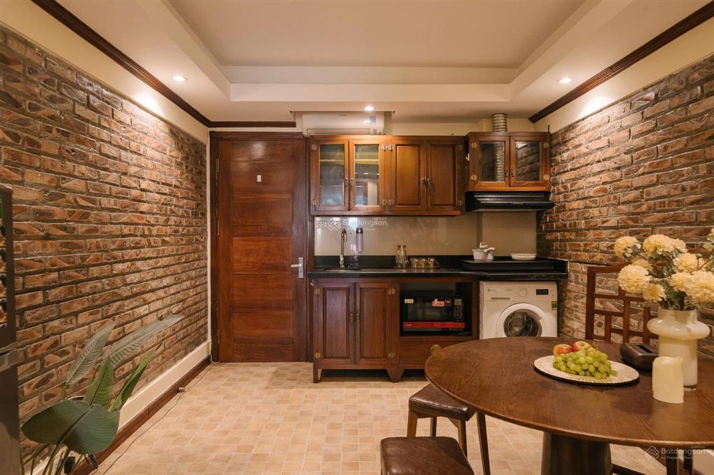 Tòa căn hộ phố lý nam đế, dt 80m2, 2pn, full nội thất giá 13tr (bao dịch vụ). tòa mới, đẹp