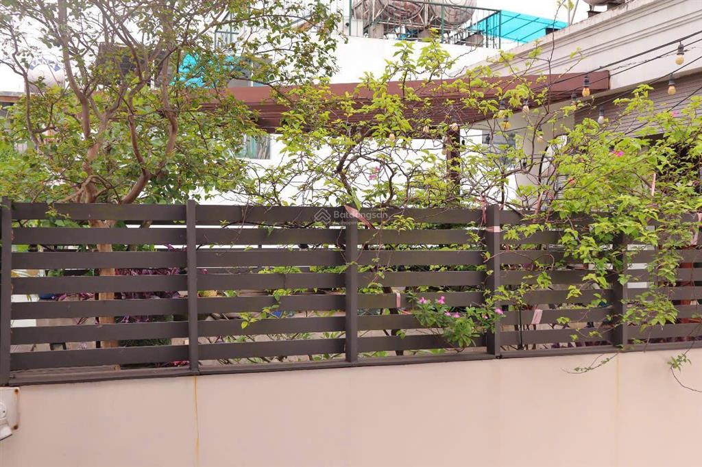 Căn hộ 2 ban công siêu đẹp phố tôn thất thiệp  hk, dt 70m2, gồm 1pn, bếp + khách, giá 14tr