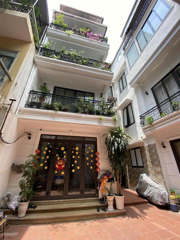 Nguyên căn, thang máy phố trần quốc toản, 50m2 x 5 tầng, mt 5m. ngõ rộng, yên tĩnh