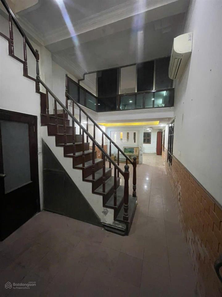 Siêu hiếm nhà nguyên căn homestay, căn hộ, nhà ở phố lý thường kiệt, 60m2 x 5 tầng, giá 20tr/tháng
