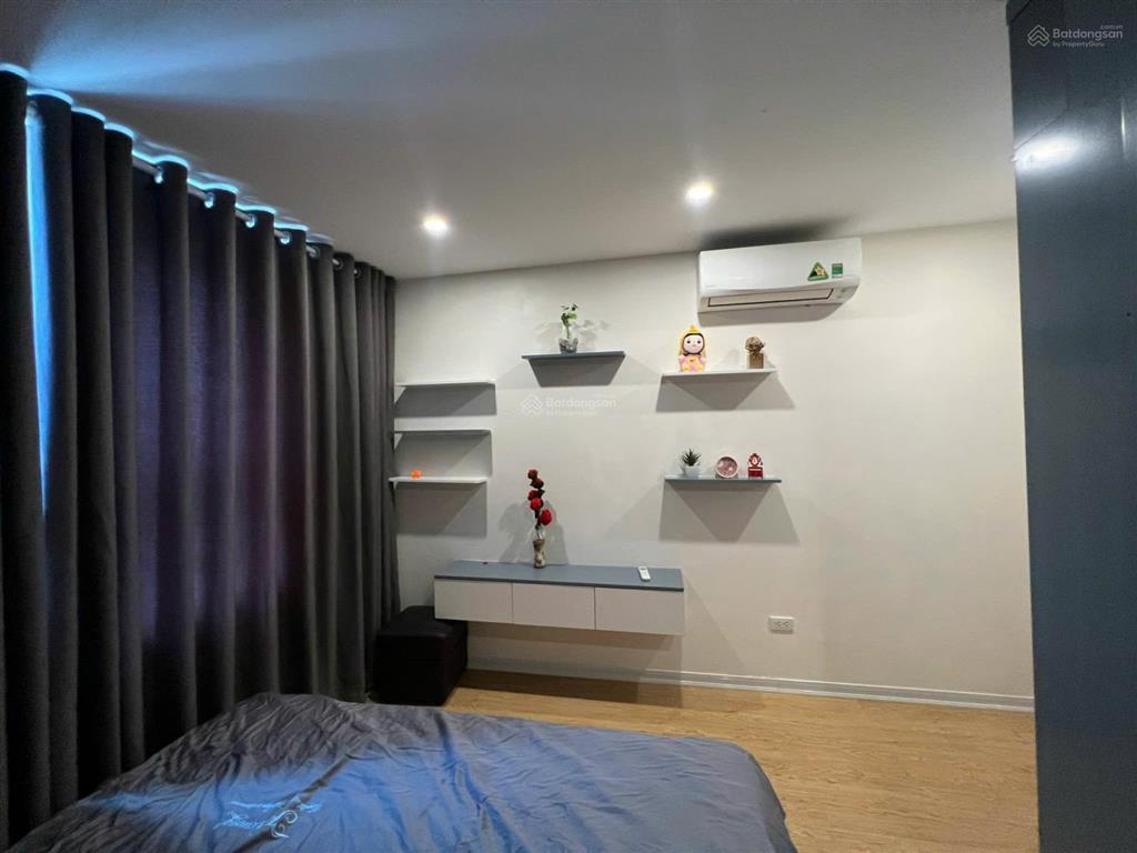 Bán gấp căn hộ chung cư tại golden field, 9 tỷ, 90m2, 3n2wc, vào ở ngay, tầng trung, full nội thất