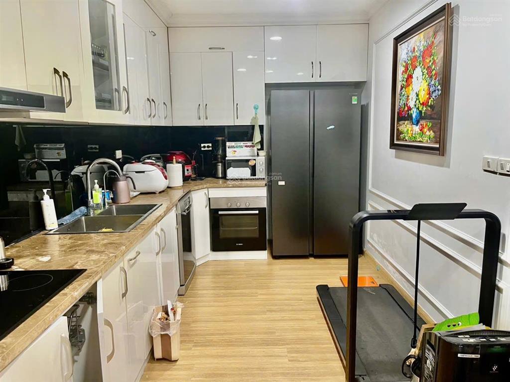 Bán gấp căn hộ chung cư tại golden field, 9 tỷ, 90m2, 3n2wc, vào ở ngay, tầng trung, full nội thất