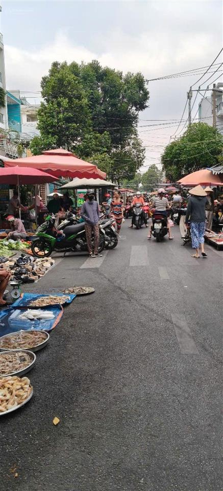 Cần bán gấp nhà mặt tiền kính doanh đào cam mộc, chơi phạm thế hiển nối dài giá chỉ 11,5 tỷ.