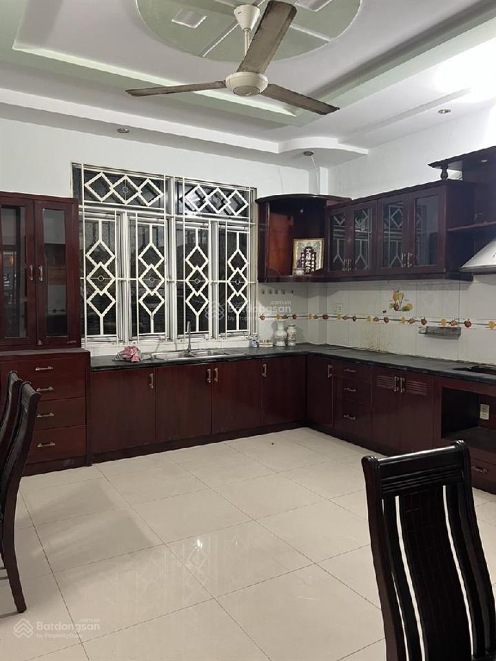 Nhà mặt tiền ba tơ, siêu phẩm đẹp, 4 tầng, điện tích 5mx9m, phường 7, q8, giá chỉ 9 tỷ