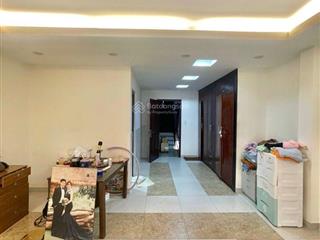 Cần bán gấp nhà đẹp, kiên cố, khu dân cư yên tĩnh, mặt tiền đường 20m, ô tô ngủ trong nhà, phường