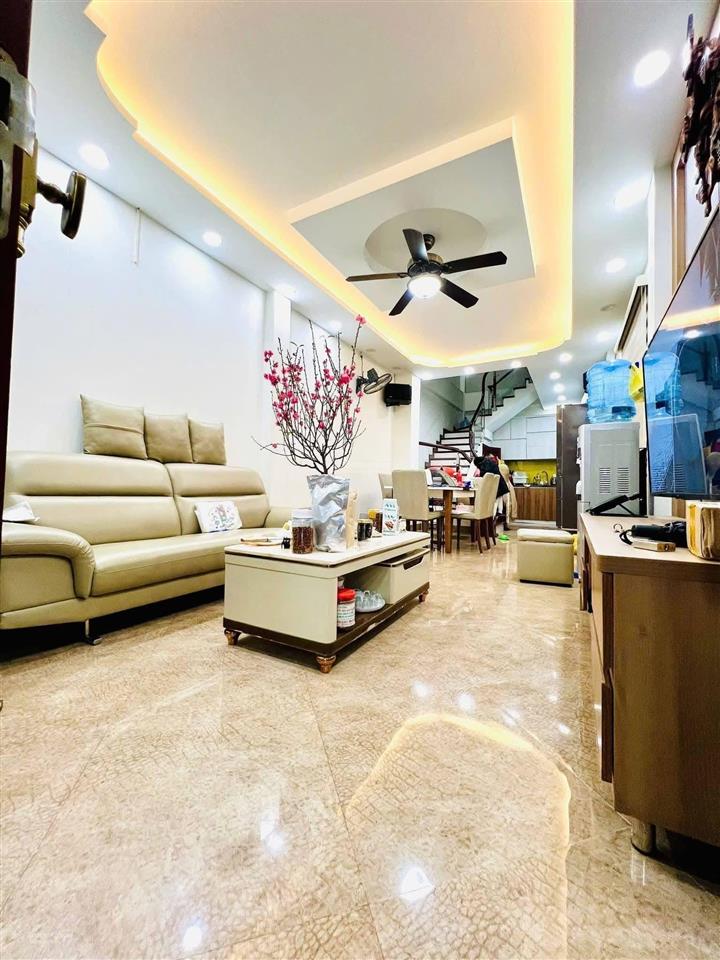 Nhà cực đẹp! tôn đức thắng đống đa, lô góc dân xây cực chất, ngõ phân lô, kinh doanh, 45m5 tầng