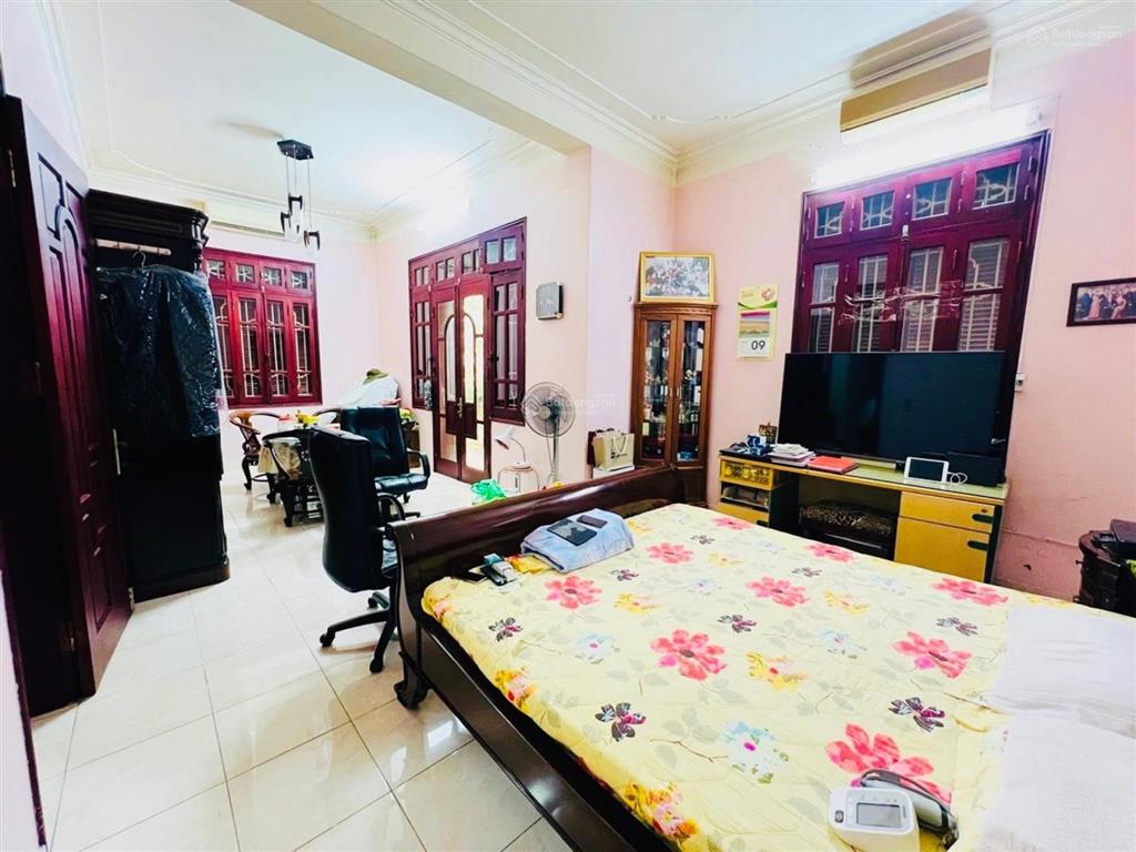 Biệt thự nguyễn cơ thạch kđt mỹ đình khu víp nam từ liêm giá cực sốc nhỉnh 300tr/m