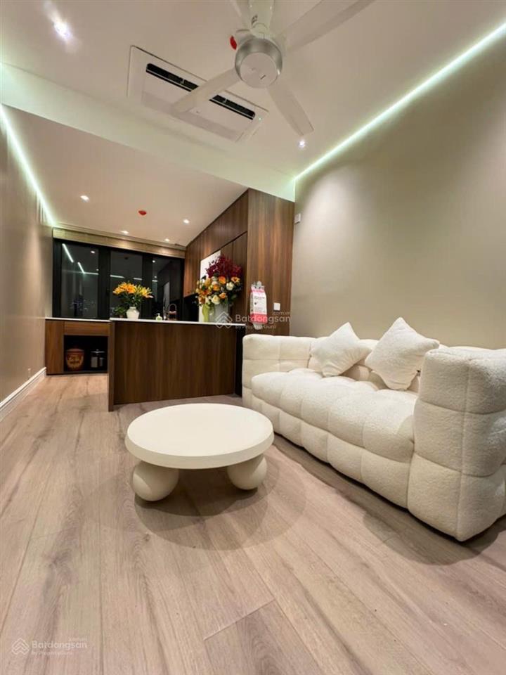 Chùa bộc đống đa  6 tầng thang máy  2 mặt ô tô  vừa ở và kinh doanh, doanh thu 70tr/tháng
