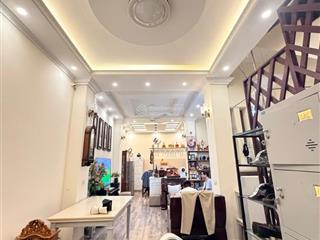 Nóng! láng hạ đống đa ngõ thông phân lô, gần ôtô, kinh doanh, 52m5t 5,5m mt giá 16,8 tỷ
