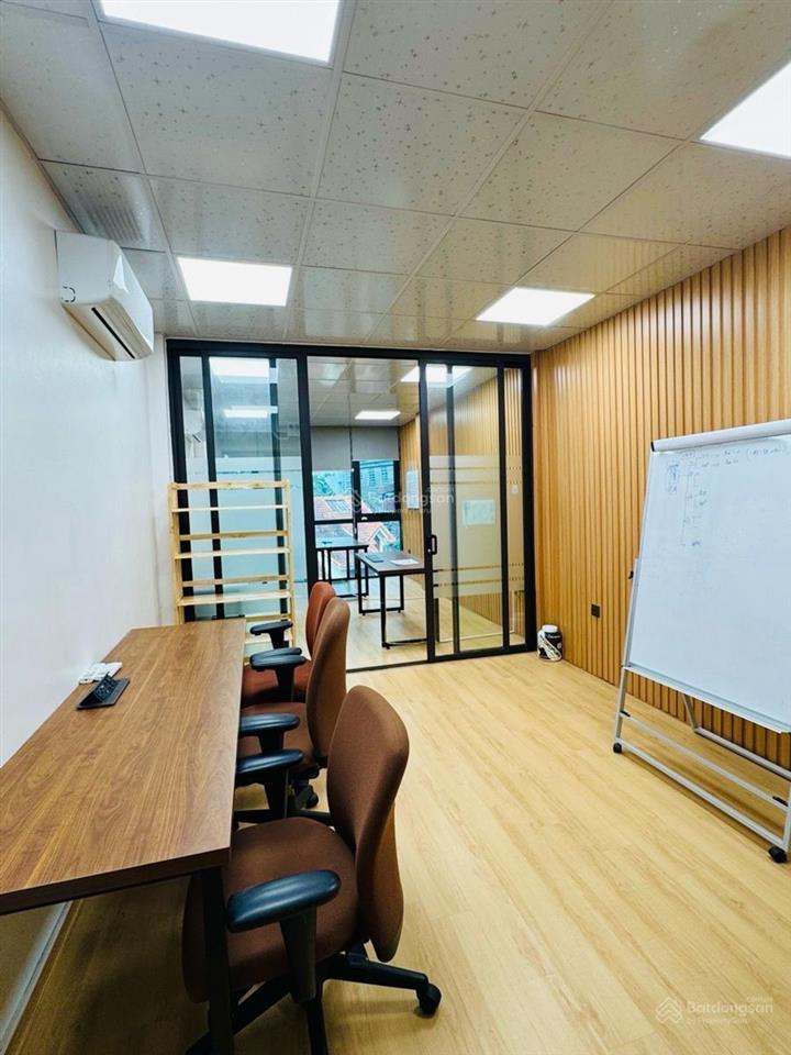 Nguyễn thị định  cầu giấy, phân lô 3 ô tô tránh, vỉa hè mênh mông, kd văn phòng cực đỉnh.