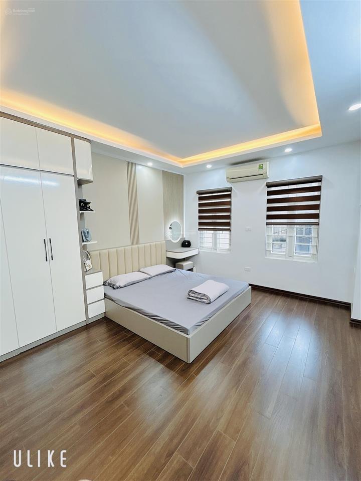 Nhà đẹp linh đàm 33m x 5 tầng, 100m ra ô tô, trường học, ở cực sướng, giá 7,3 tỷ